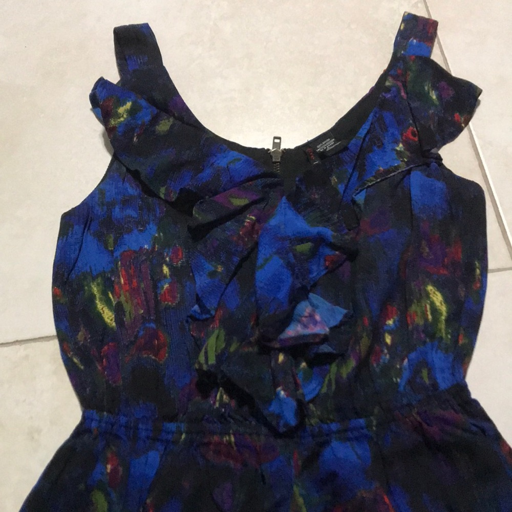 Romper - Picture 2 of 4